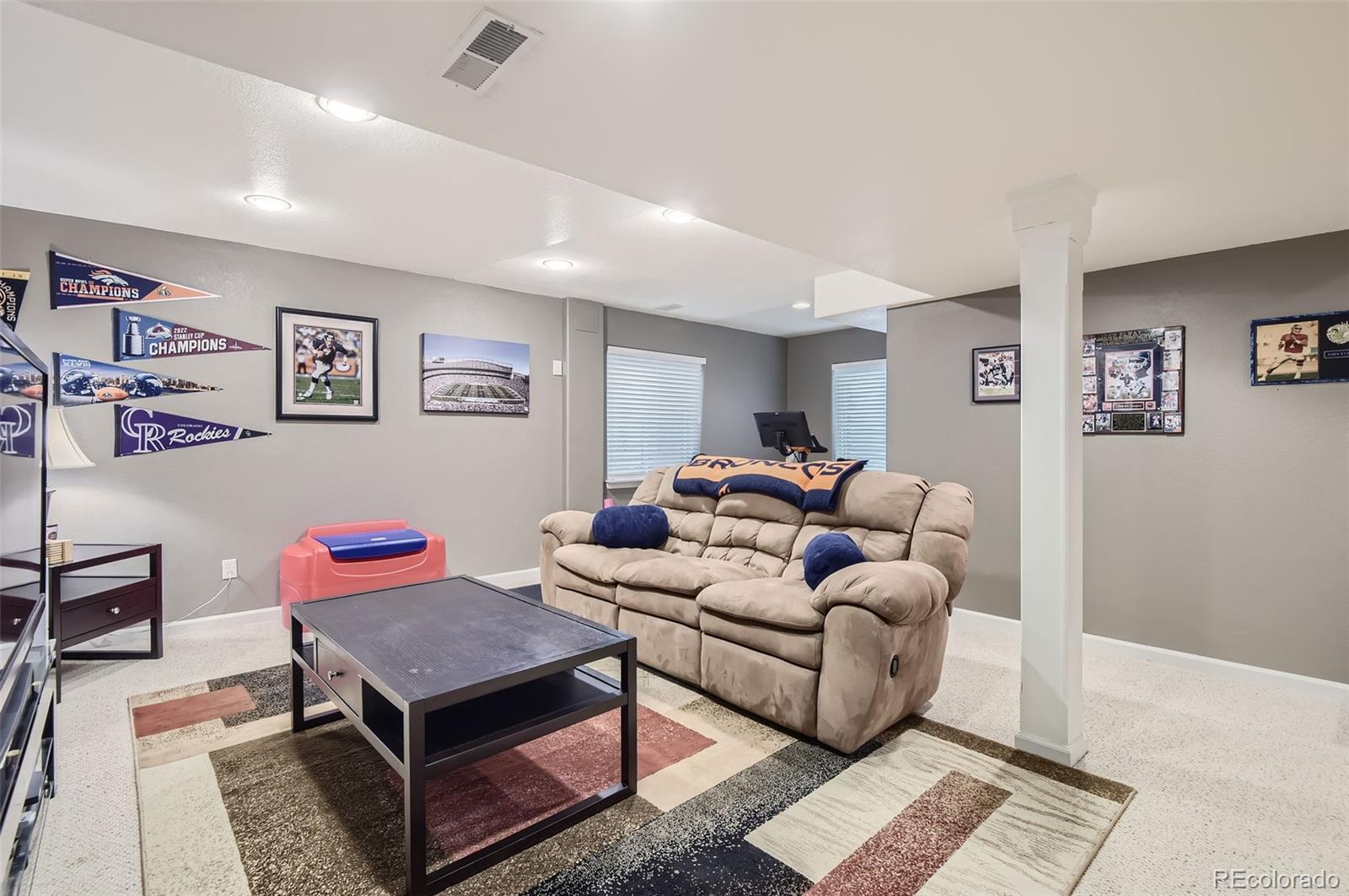 1611 Mountain Maple Avenue, Highlands Ranch, CO 80129, 3 Bedrooms Bedrooms, ,4 BathroomsBathrooms,Residential,For Sale,Mountain Maple,REC7581380