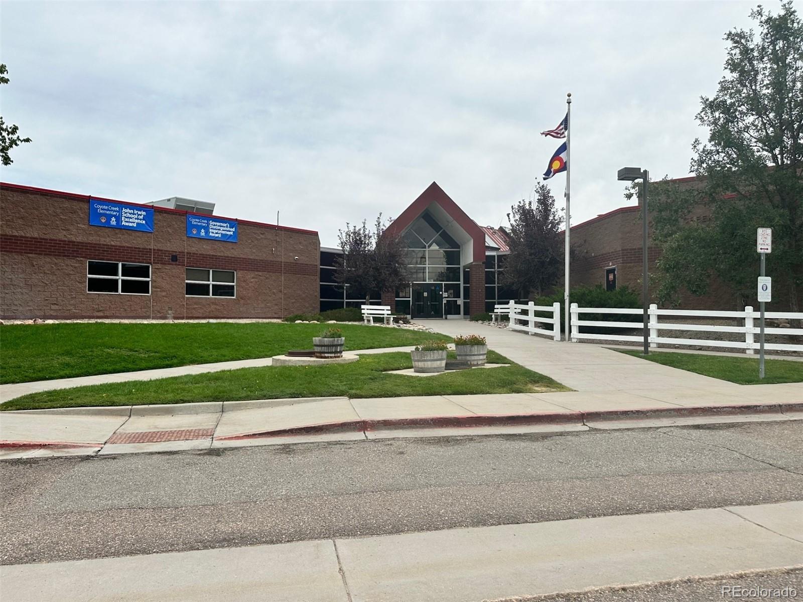 1611 Mountain Maple Avenue, Highlands Ranch, CO 80129, 3 Bedrooms Bedrooms, ,4 BathroomsBathrooms,Residential,For Sale,Mountain Maple,REC7581380