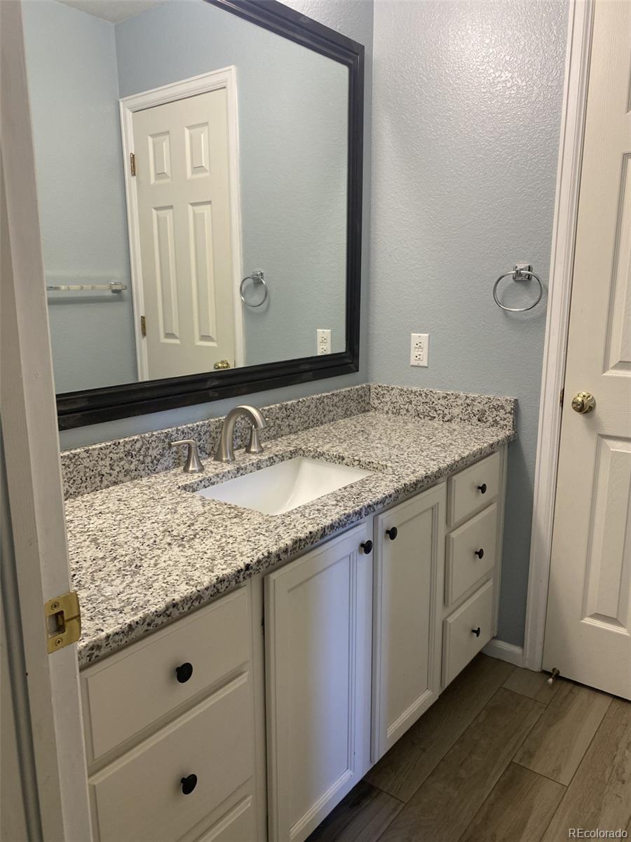 1611 Mountain Maple Avenue, Highlands Ranch, CO 80129, 3 Bedrooms Bedrooms, ,4 BathroomsBathrooms,Residential,For Sale,Mountain Maple,REC7581380