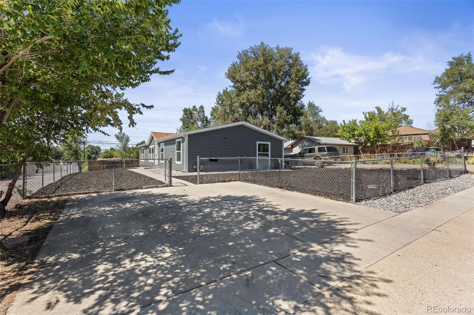 661 S Raleigh Street, Denver, CO 80219, 4 Bedrooms Bedrooms, ,2 BathroomsBathrooms,Residential,For Sale,Raleigh,REC3902792