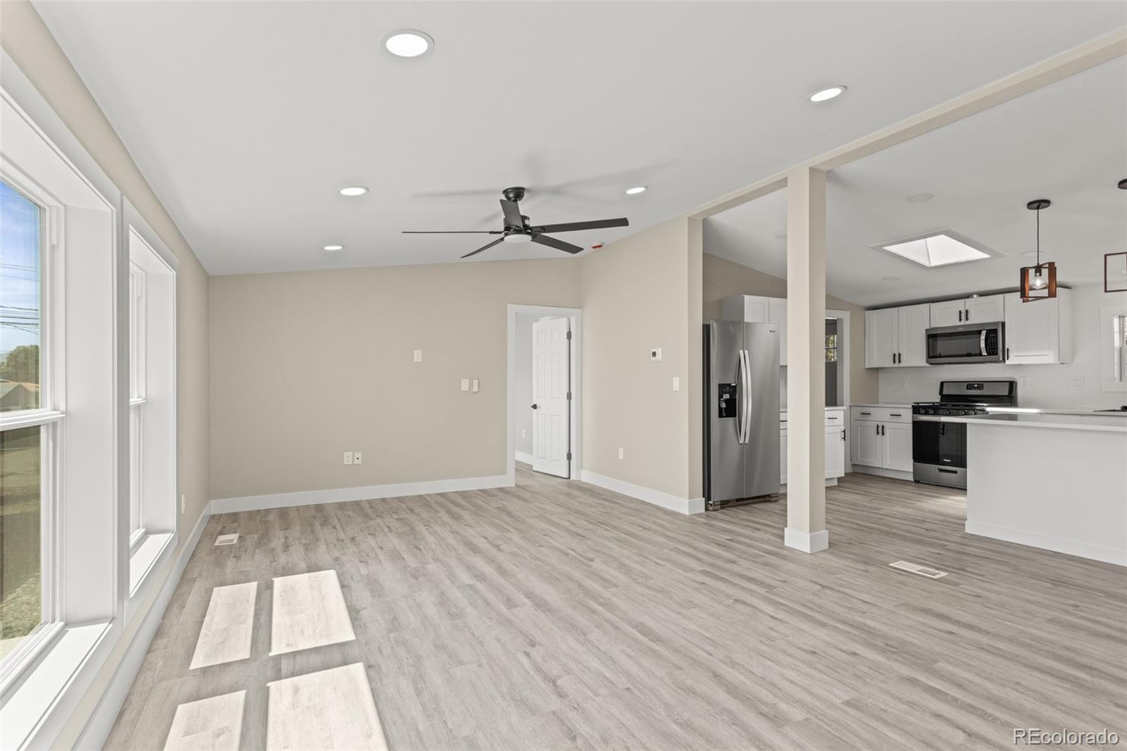 661 S Raleigh Street, Denver, CO 80219, 4 Bedrooms Bedrooms, ,2 BathroomsBathrooms,Residential,For Sale,Raleigh,REC3902792