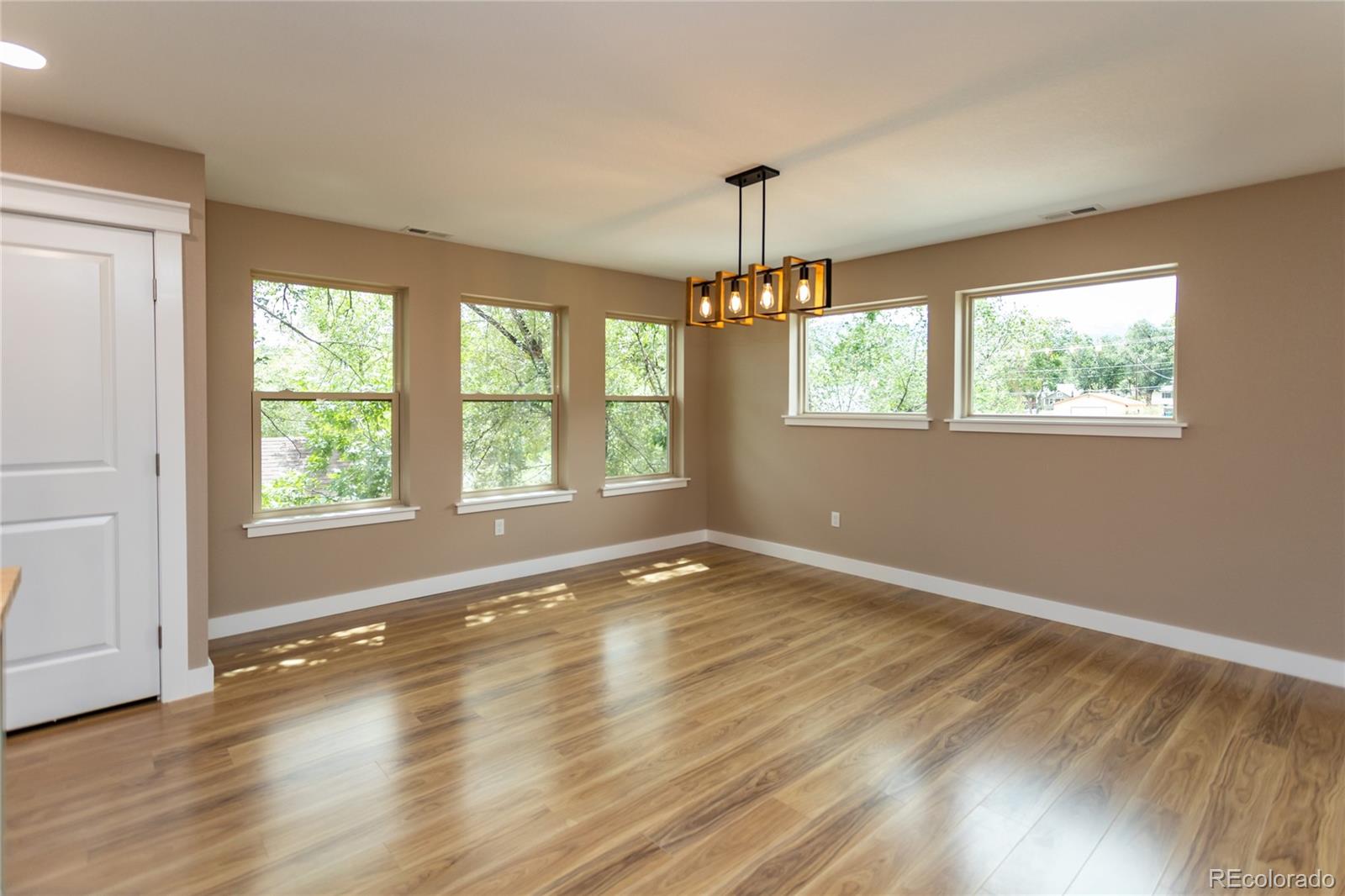 Restricted Address, 6 Bedrooms Bedrooms, ,2 BathroomsBathrooms,Income,For Sale,Cooper,REC8499413