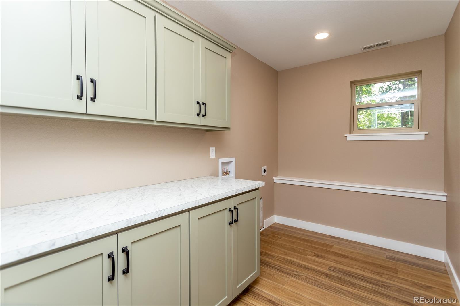 Restricted Address, 6 Bedrooms Bedrooms, ,2 BathroomsBathrooms,Income,For Sale,Cooper,REC8499413