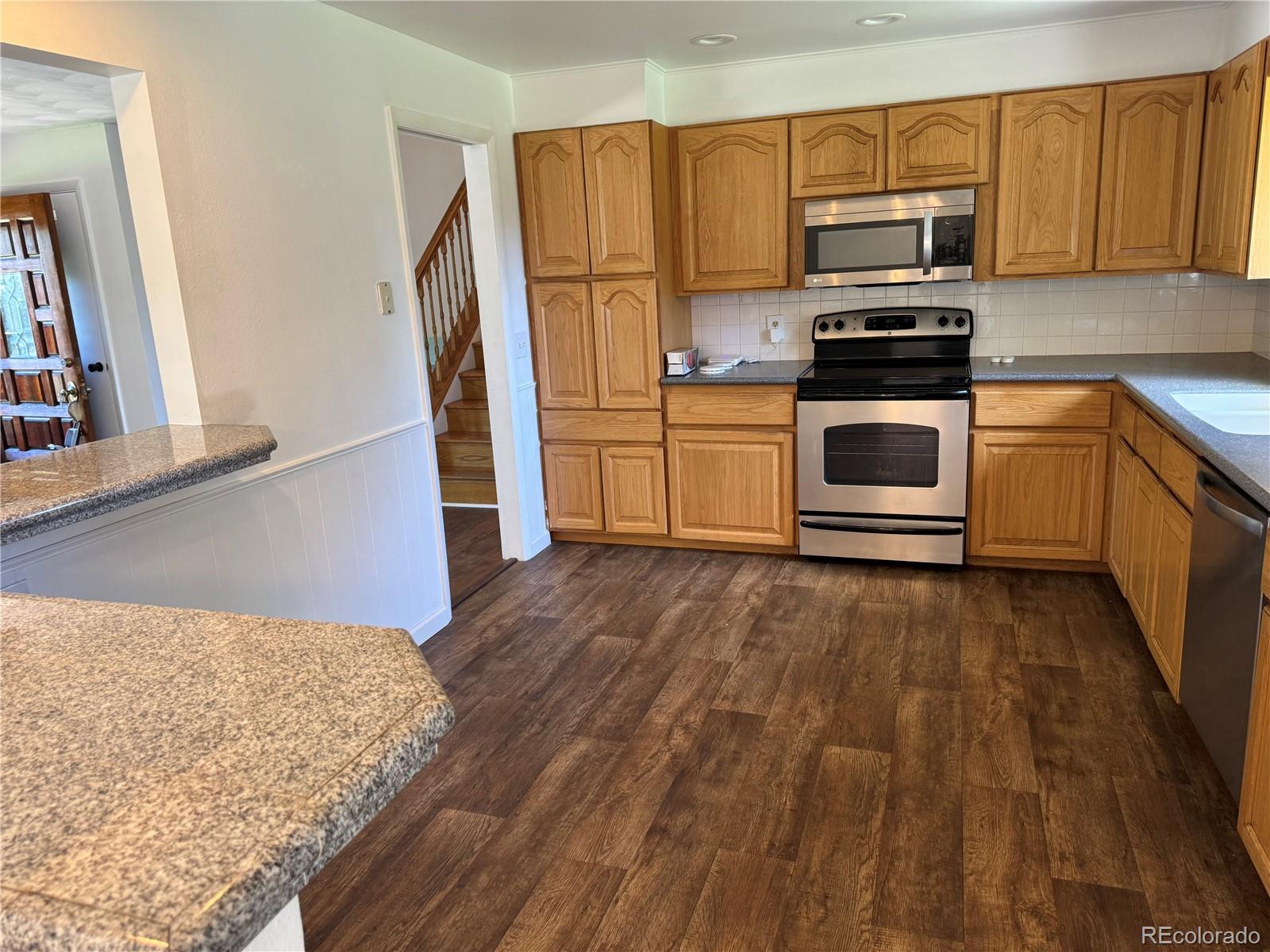 7086 S Uinta Street, Centennial, CO 80112, 4 Bedrooms Bedrooms, ,3 BathroomsBathrooms,Residential,For Sale,Uinta,REC2055689