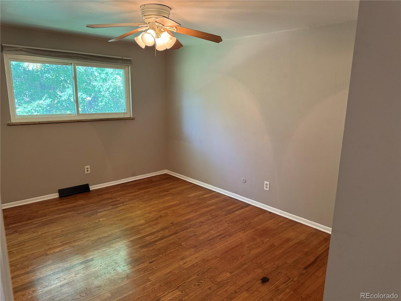 7086 S Uinta Street, Centennial, CO 80112, 4 Bedrooms Bedrooms, ,3 BathroomsBathrooms,Residential,For Sale,Uinta,REC2055689