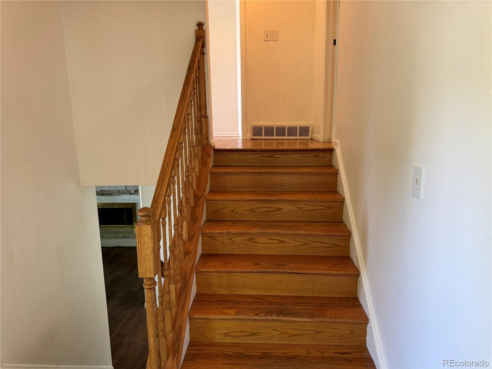 7086 S Uinta Street, Centennial, CO 80112, 4 Bedrooms Bedrooms, ,3 BathroomsBathrooms,Residential,For Sale,Uinta,REC2055689