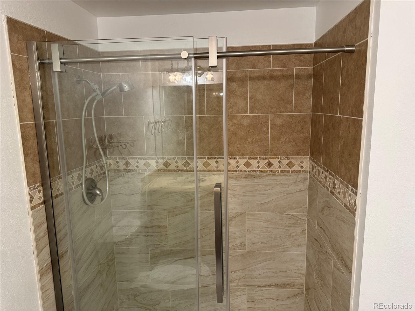 7086 S Uinta Street, Centennial, CO 80112, 4 Bedrooms Bedrooms, ,3 BathroomsBathrooms,Residential,For Sale,Uinta,REC2055689