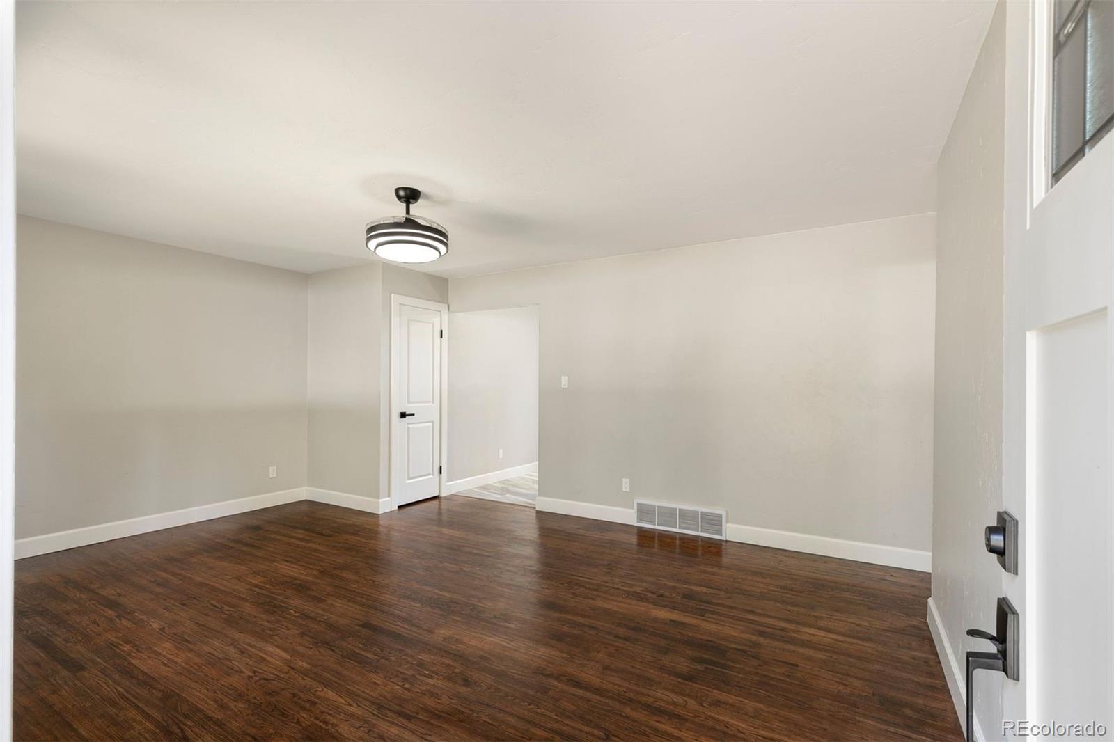 1415 Chestnut Street, Colorado Springs, CO 80907, 4 Bedrooms Bedrooms, ,2 BathroomsBathrooms,Residential,For Sale,Chestnut,REC4073208