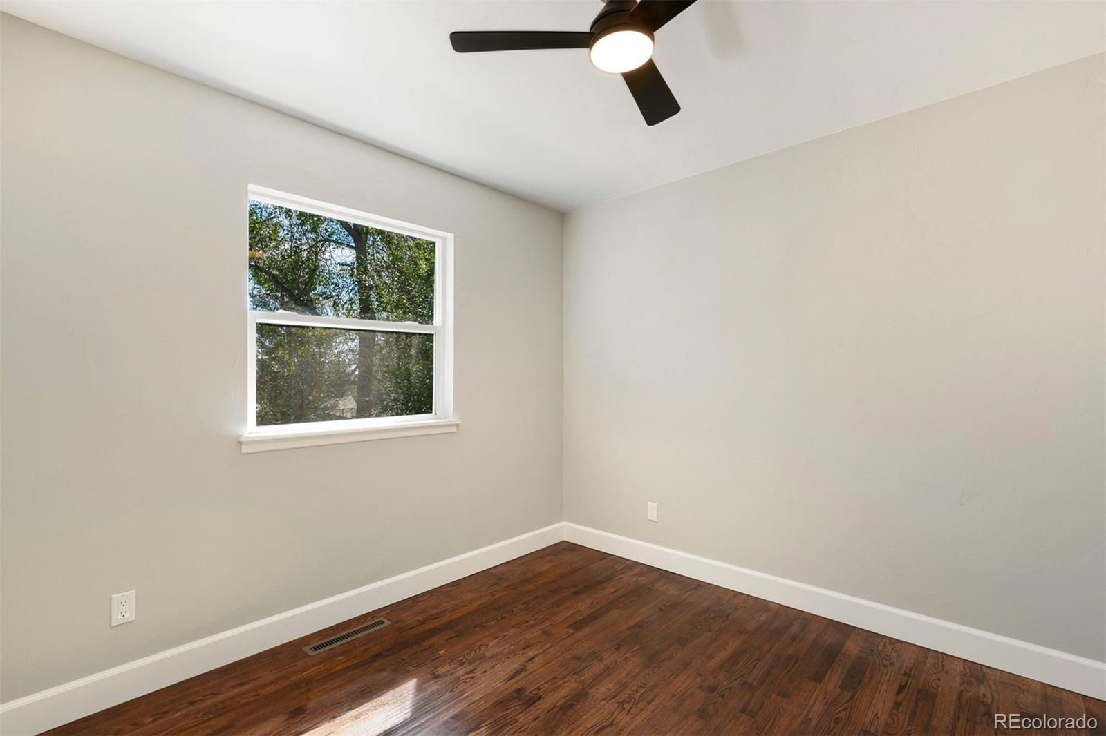 1415 Chestnut Street, Colorado Springs, CO 80907, 4 Bedrooms Bedrooms, ,2 BathroomsBathrooms,Residential,For Sale,Chestnut,REC4073208