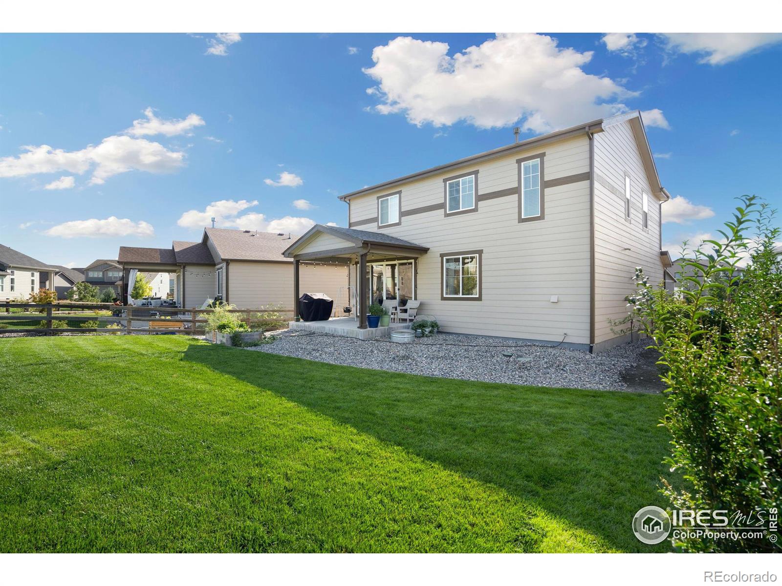 2975 Sand Beach Lake Drive, Loveland, CO 80538, 3 Bedrooms Bedrooms, ,3 BathroomsBathrooms,Residential,For Sale,Sand Beach Lake,RECIR1017653