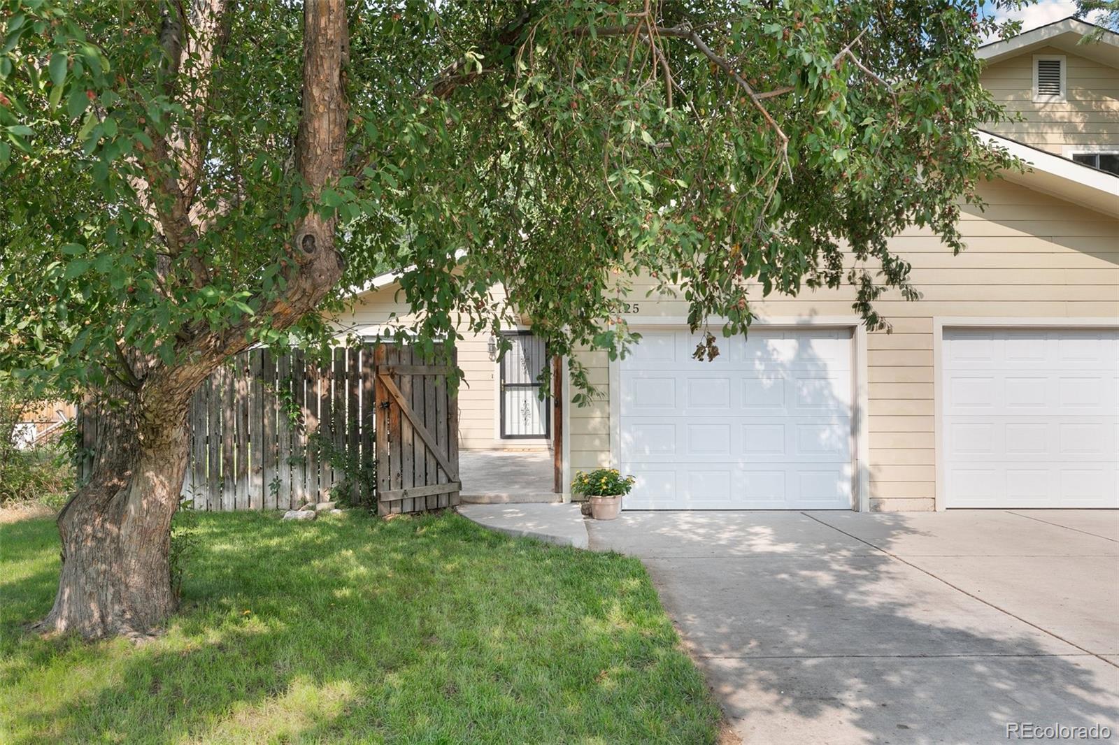 2125 Broadmoor Road Circle, Colorado Springs, CO 80906, 4 Bedrooms Bedrooms, ,5 BathroomsBathrooms,Residential,For Sale,Broadmoor Road,REC3848250