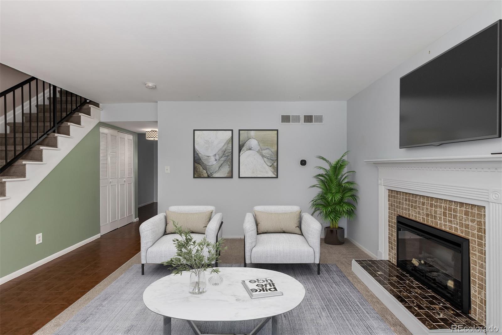 5541 Lowell Boulevard, Littleton, CO 80123, 2 Bedrooms Bedrooms, ,2 BathroomsBathrooms,Residential,For Sale,Chateaux Beaumar Condos,Lowell,REC7407064