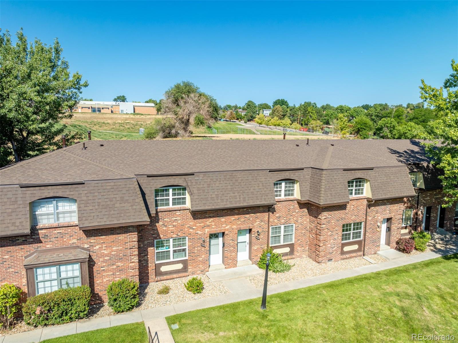 5541 Lowell Boulevard, Littleton, CO 80123, 2 Bedrooms Bedrooms, ,2 BathroomsBathrooms,Residential,For Sale,Chateaux Beaumar Condos,Lowell,REC7407064