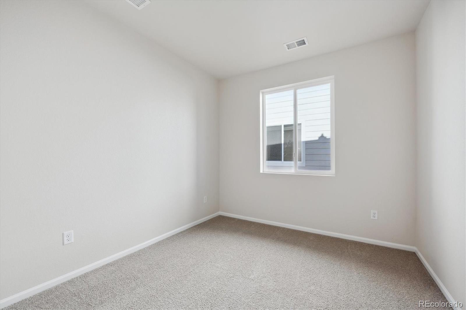 981 Sandhills Street, Windsor, CO 80550, 4 Bedrooms Bedrooms, ,2 BathroomsBathrooms,Residential,For Sale,Sandhills,REC5762735