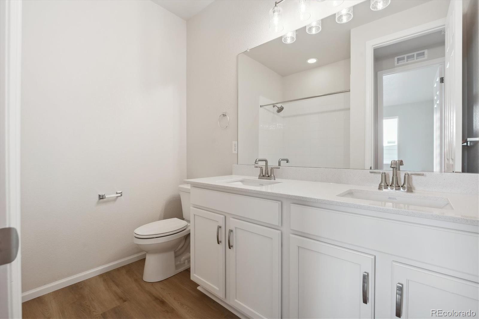 981 Sandhills Street, Windsor, CO 80550, 4 Bedrooms Bedrooms, ,2 BathroomsBathrooms,Residential,For Sale,Sandhills,REC5762735