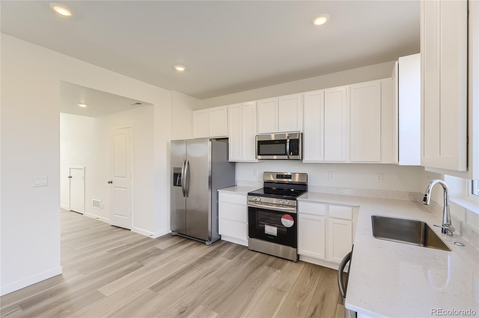 283 Corkscrew Street, Elizabeth, CO 80107, 3 Bedrooms Bedrooms, ,3 BathroomsBathrooms,Residential,For Sale,Corkscrew,REC3790120