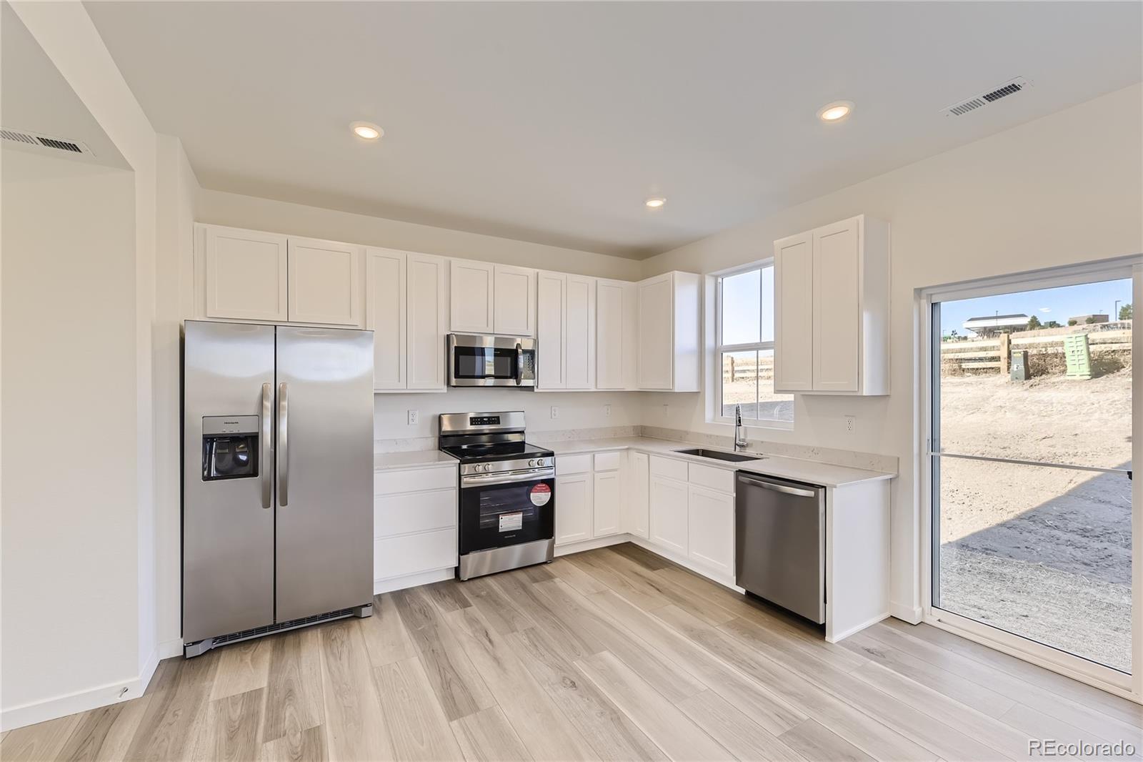 283 Corkscrew Street, Elizabeth, CO 80107, 3 Bedrooms Bedrooms, ,3 BathroomsBathrooms,Residential,For Sale,Corkscrew,REC3790120