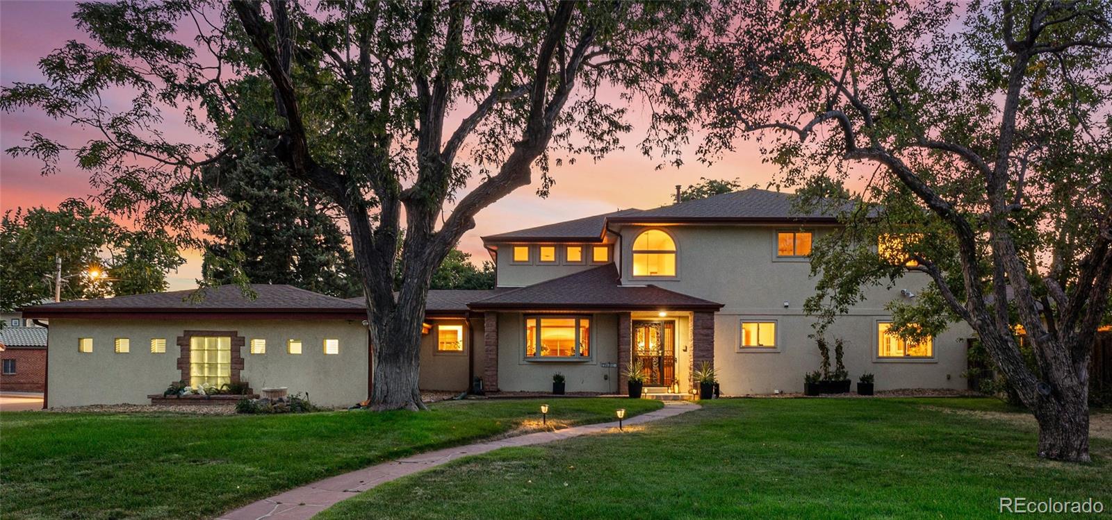 2801 Monaco Parkway, Denver, CO 80207, 5 Bedrooms Bedrooms, ,5 BathroomsBathrooms,Residential,For Sale,Monaco,REC7118055
