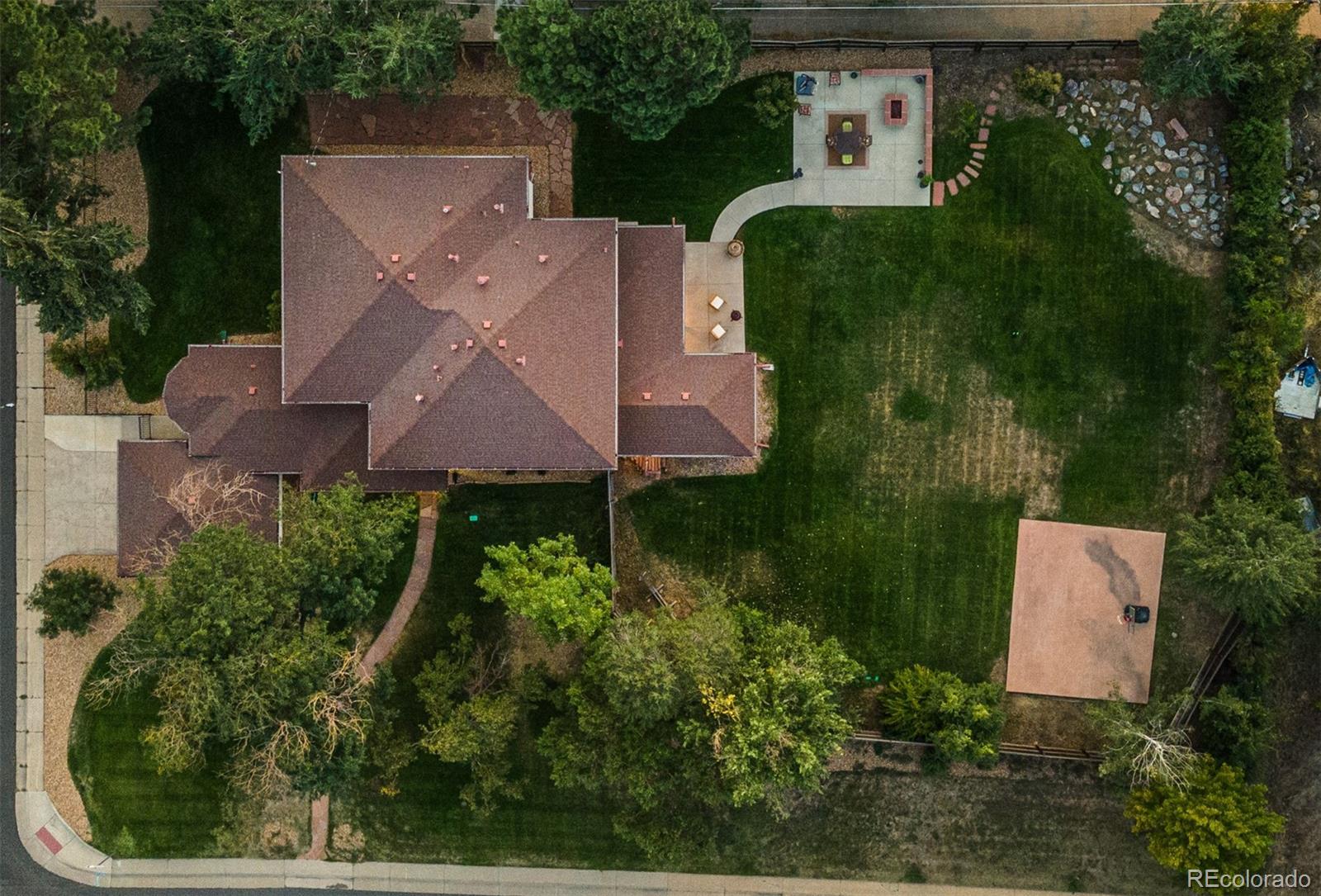 2801 Monaco Parkway, Denver, CO 80207, 5 Bedrooms Bedrooms, ,5 BathroomsBathrooms,Residential,For Sale,Monaco,REC7118055