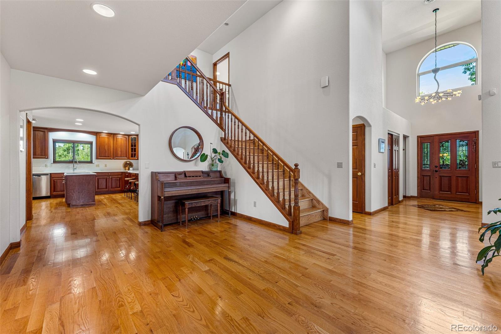 2801 Monaco Parkway, Denver, CO 80207, 5 Bedrooms Bedrooms, ,5 BathroomsBathrooms,Residential,For Sale,Monaco,REC7118055