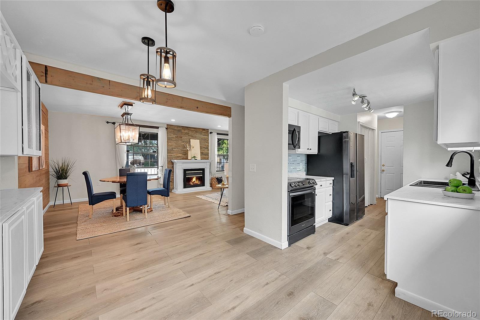 17128 Jefferson Avenue, Aurora, CO 80013, 3 Bedrooms Bedrooms, ,3 BathroomsBathrooms,Residential,For Sale,Jefferson,REC8712822