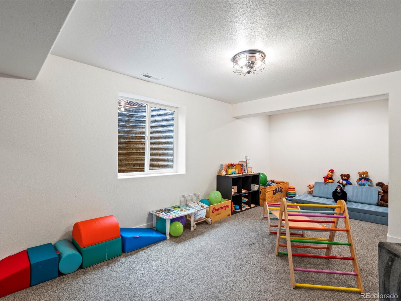 1524 Wavecrest Drive, Severance, CO 80550, 5 Bedrooms Bedrooms, ,3 BathroomsBathrooms,Residential,For Sale,Wavecrest,REC3648868