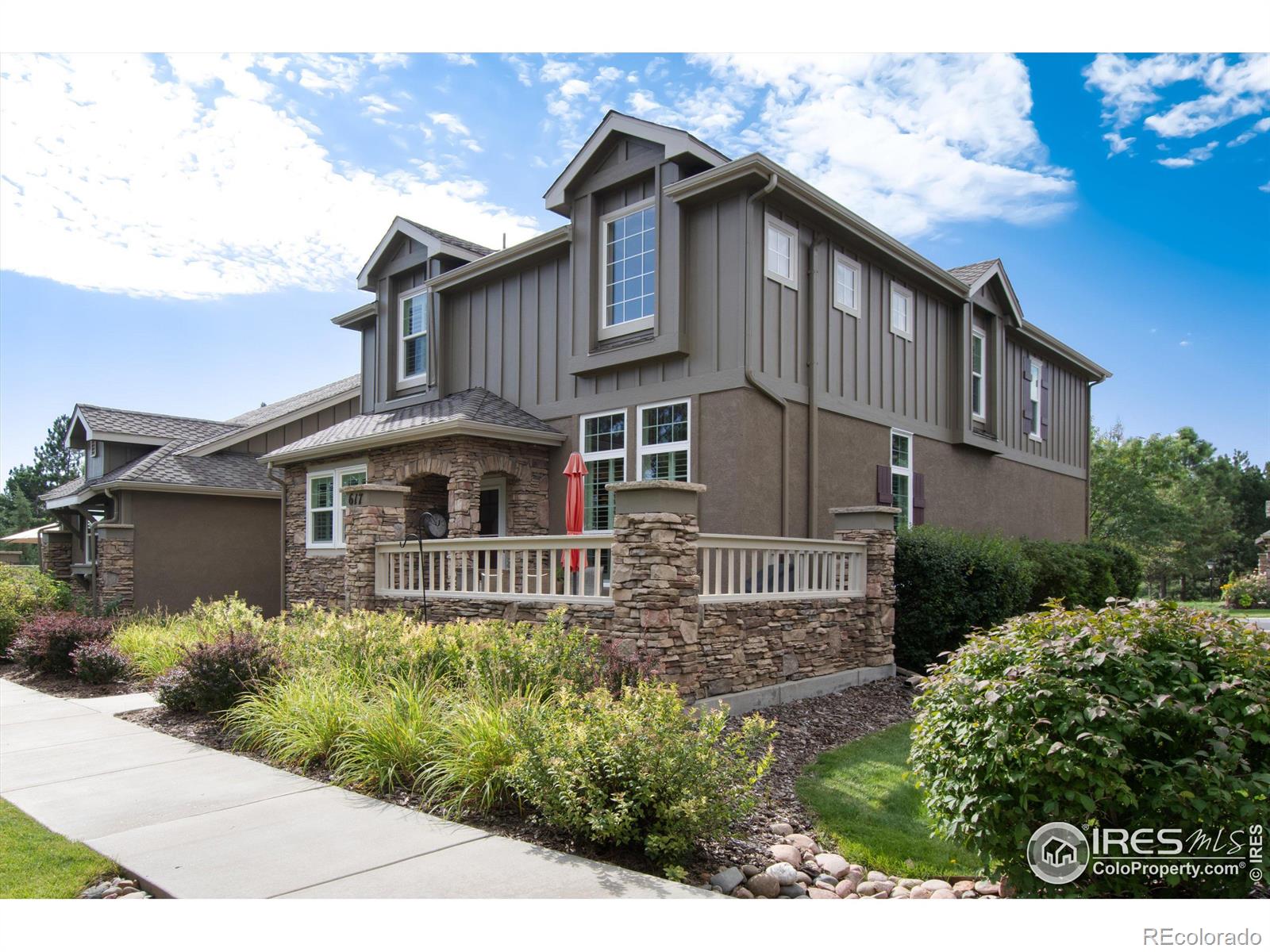 617 Sherman Street, Castle Pines, CO 80108, 2 Bedrooms Bedrooms, ,3 BathroomsBathrooms,Residential,For Sale,Sherman,RECIR1018081