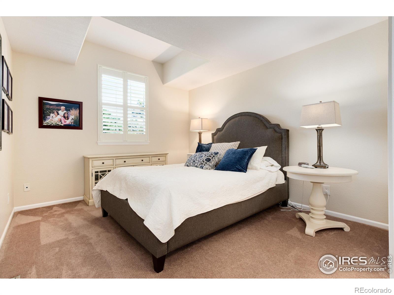 617 Sherman Street, Castle Pines, CO 80108, 2 Bedrooms Bedrooms, ,3 BathroomsBathrooms,Residential,For Sale,Sherman,RECIR1018081