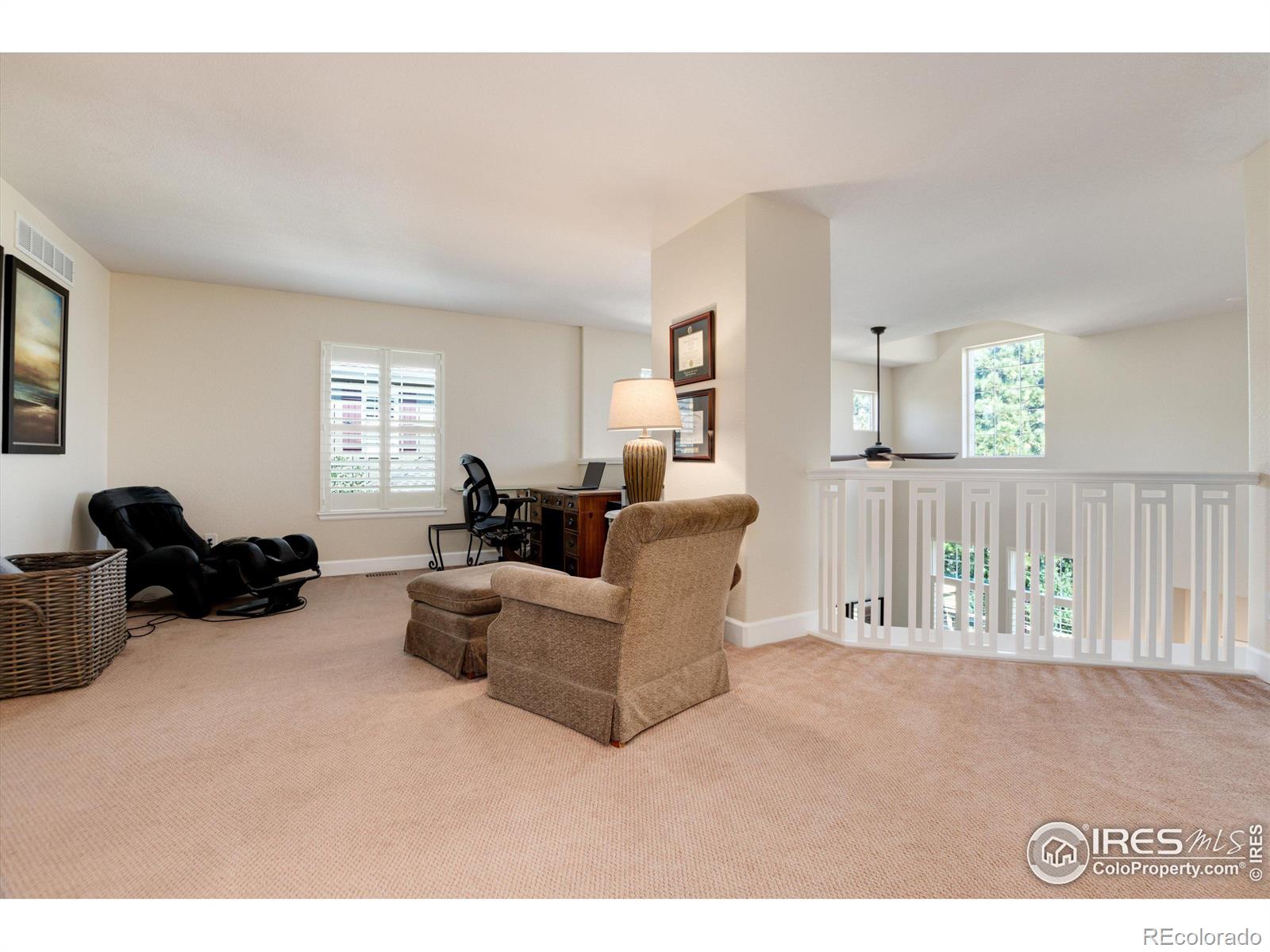 617 Sherman Street, Castle Pines, CO 80108, 2 Bedrooms Bedrooms, ,3 BathroomsBathrooms,Residential,For Sale,Sherman,RECIR1018081