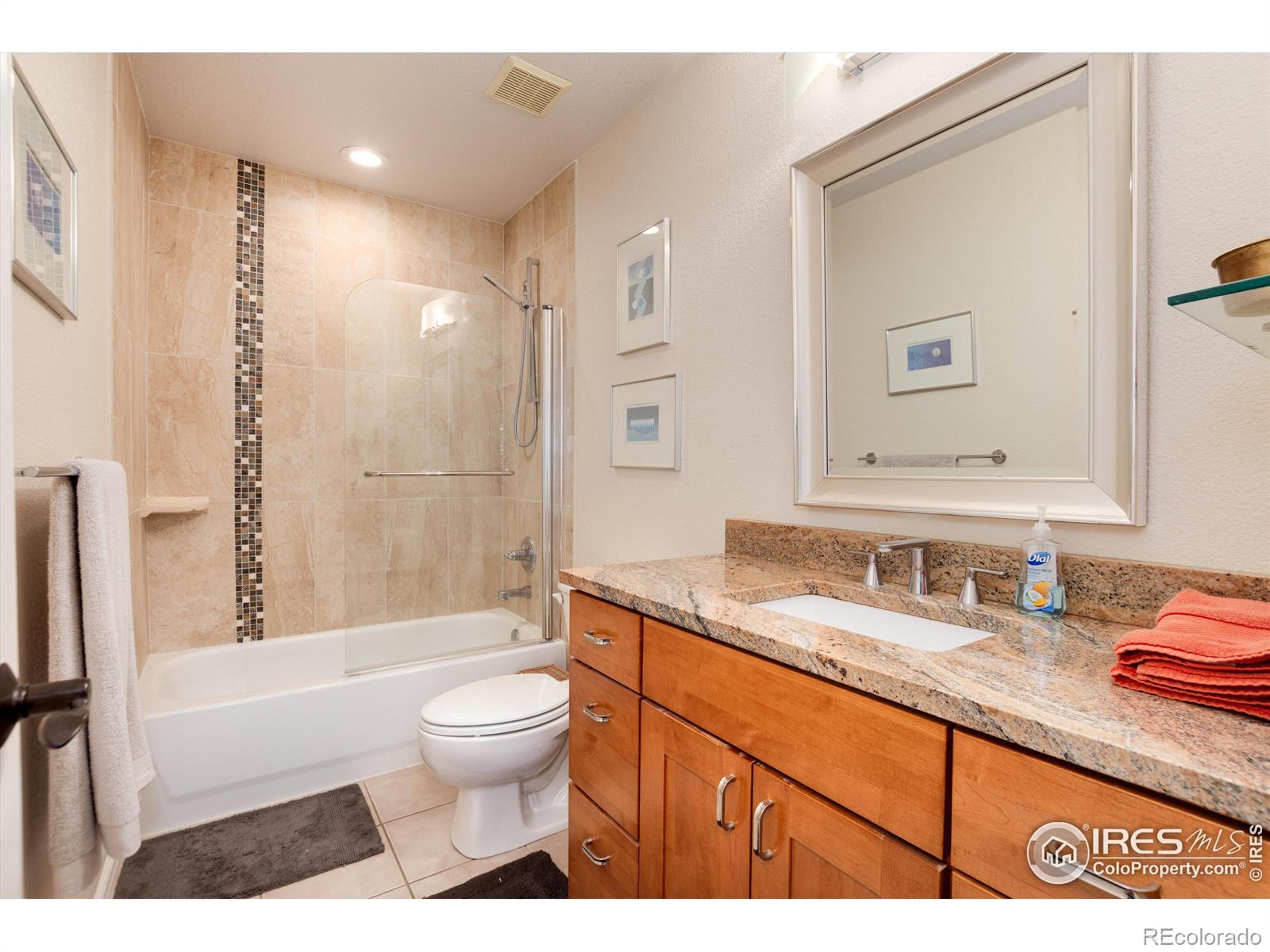 617 Sherman Street, Castle Pines, CO 80108, 2 Bedrooms Bedrooms, ,3 BathroomsBathrooms,Residential,For Sale,Sherman,RECIR1018081