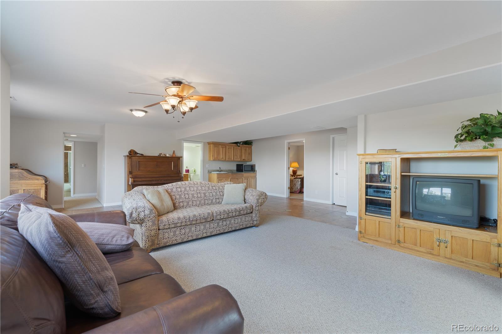 Restricted Address, 5 Bedrooms Bedrooms, ,4 BathroomsBathrooms,Residential,For Sale,Costilla,REC7147895