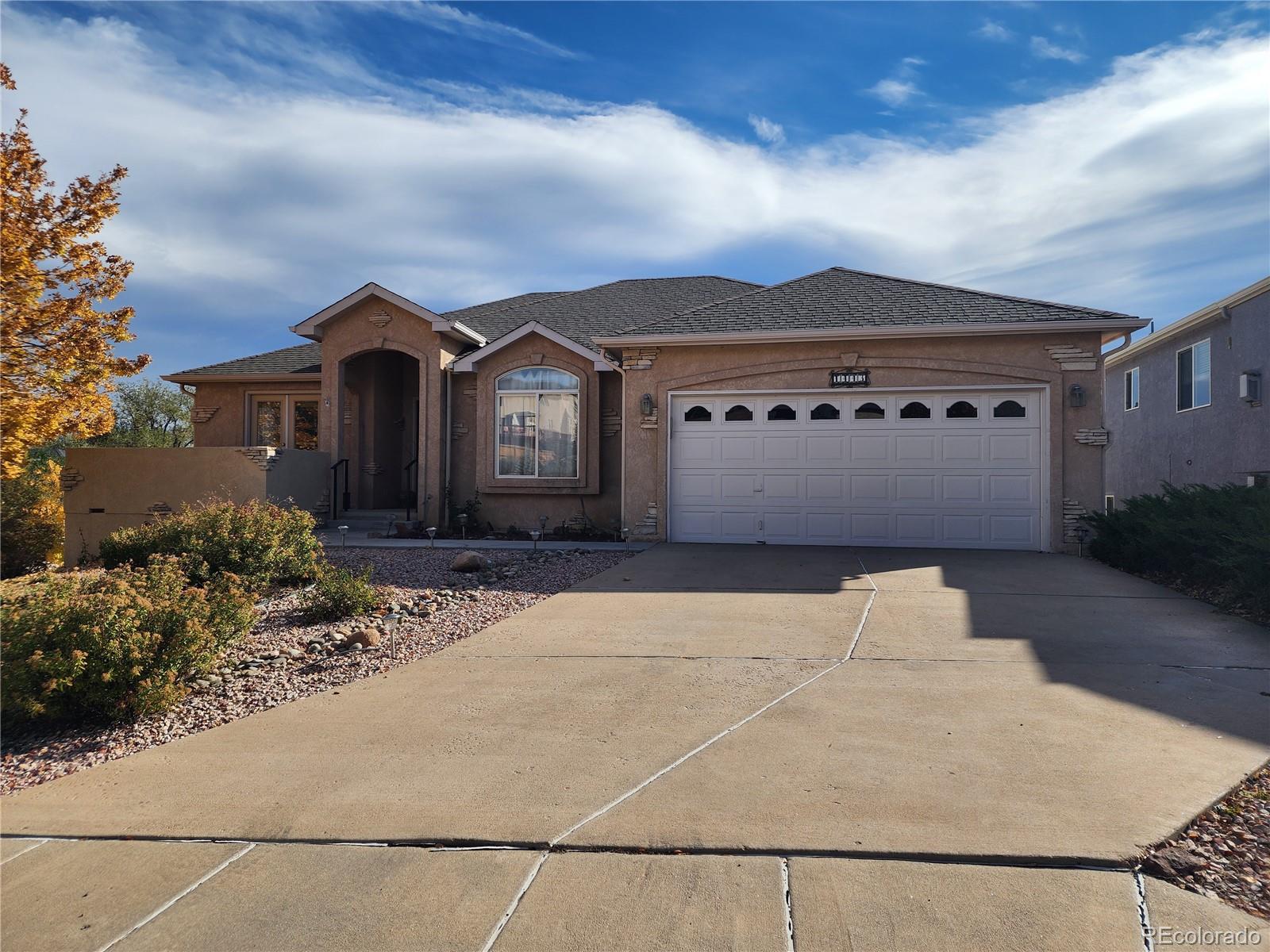 Restricted Address, 5 Bedrooms Bedrooms, ,4 BathroomsBathrooms,Residential,For Sale,Costilla,REC7147895