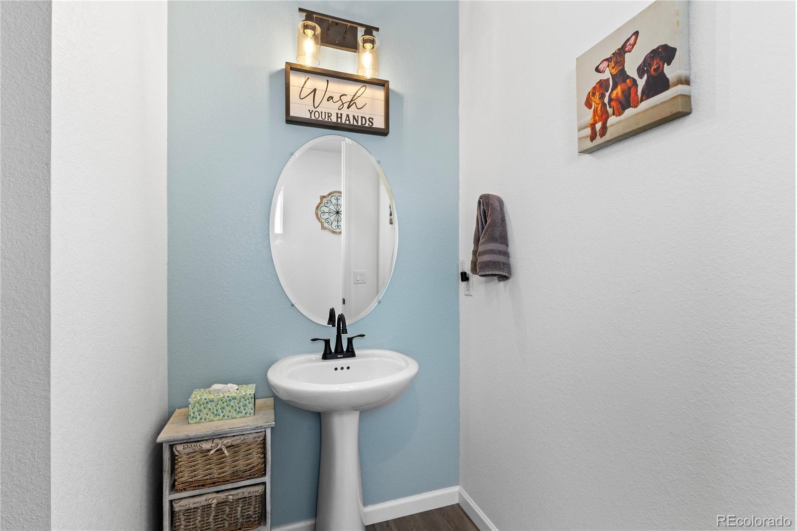 27873 6th Place, Aurora, CO 80018, 3 Bedrooms Bedrooms, ,3 BathroomsBathrooms,Residential,For Sale,6th,REC2629056