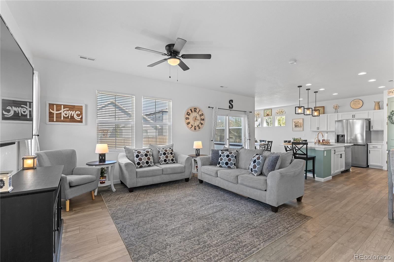 27873 6th Place, Aurora, CO 80018, 3 Bedrooms Bedrooms, ,3 BathroomsBathrooms,Residential,For Sale,6th,REC2629056