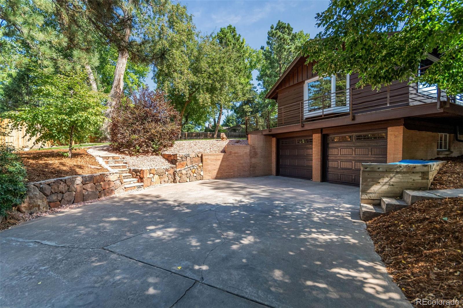 5465 Ontario Avenue, Littleton, CO 80128, 4 Bedrooms Bedrooms, ,3 BathroomsBathrooms,Residential,For Sale,Ontario,REC6470689