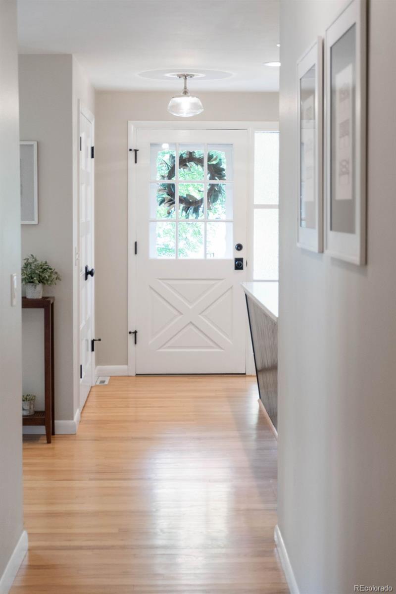 5465 Ontario Avenue, Littleton, CO 80128, 4 Bedrooms Bedrooms, ,3 BathroomsBathrooms,Residential,For Sale,Ontario,REC6470689