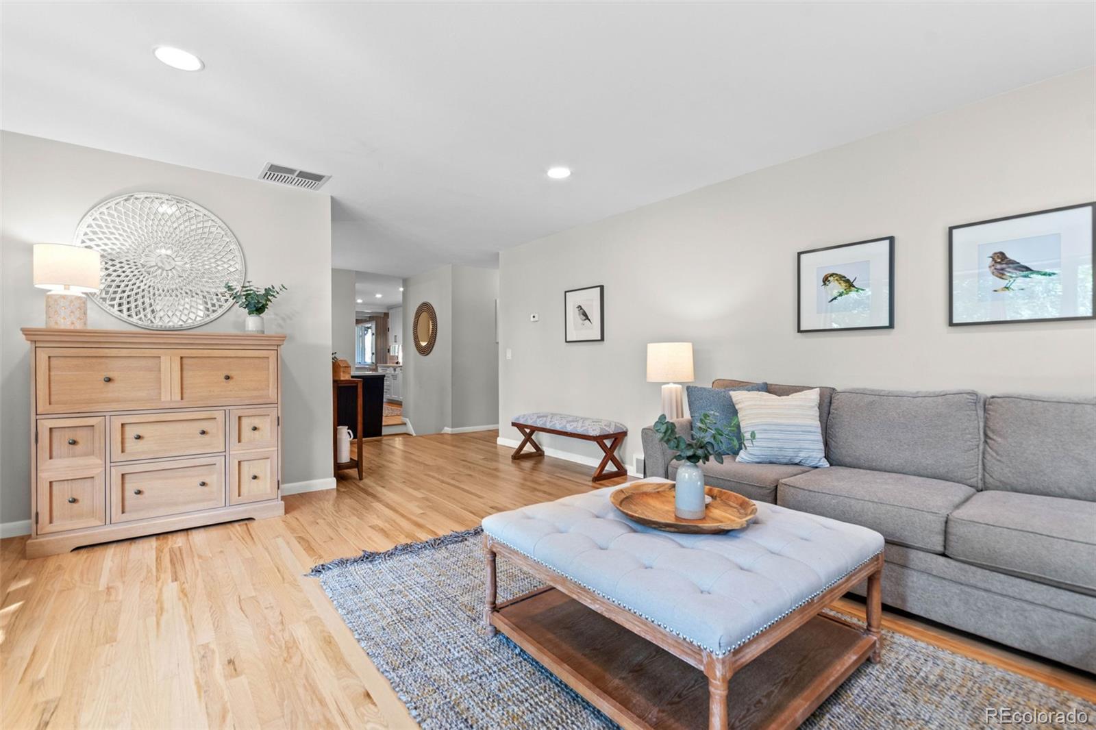 5465 Ontario Avenue, Littleton, CO 80128, 4 Bedrooms Bedrooms, ,3 BathroomsBathrooms,Residential,For Sale,Ontario,REC6470689