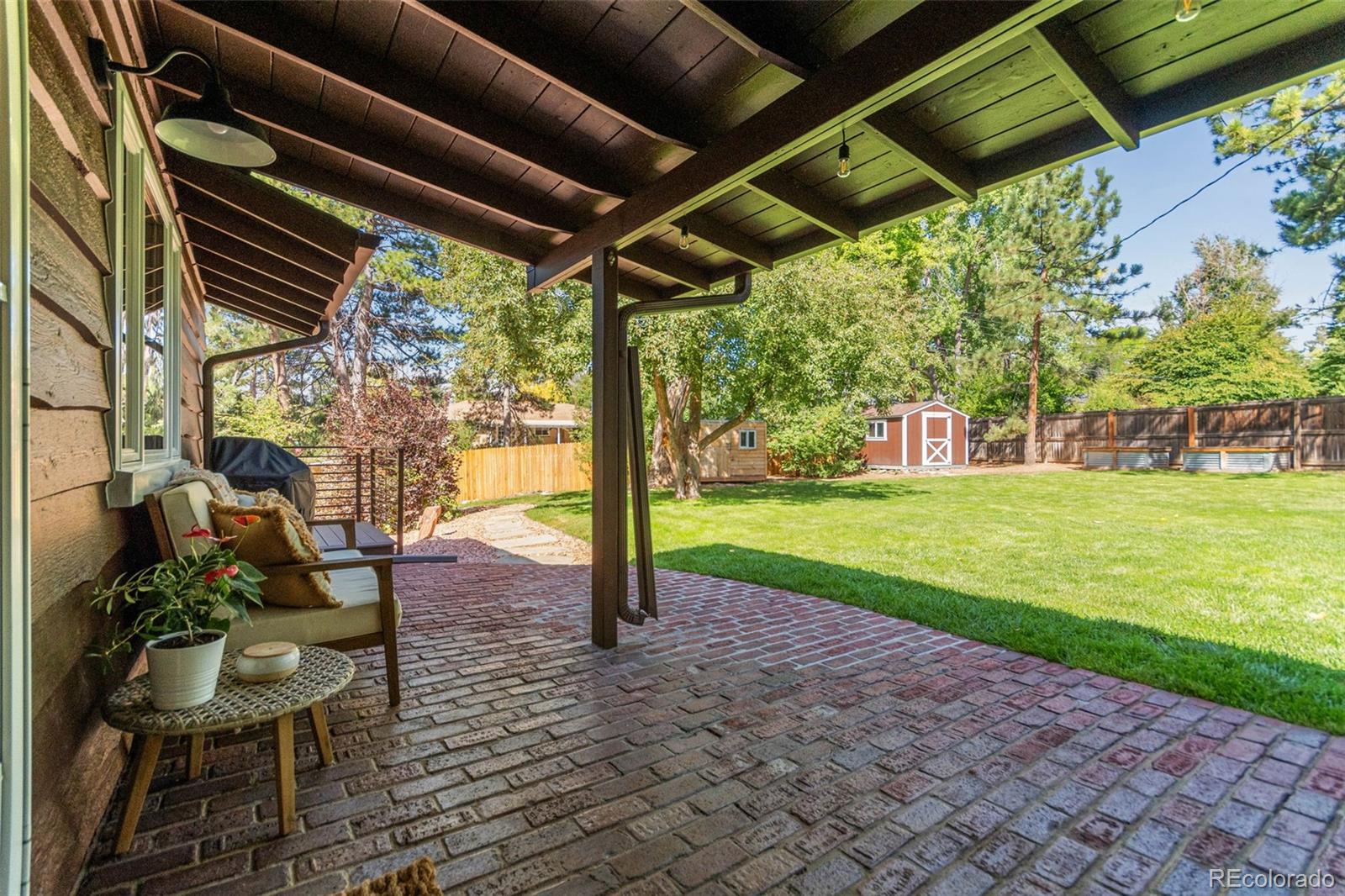 5465 Ontario Avenue, Littleton, CO 80128, 4 Bedrooms Bedrooms, ,3 BathroomsBathrooms,Residential,For Sale,Ontario,REC6470689