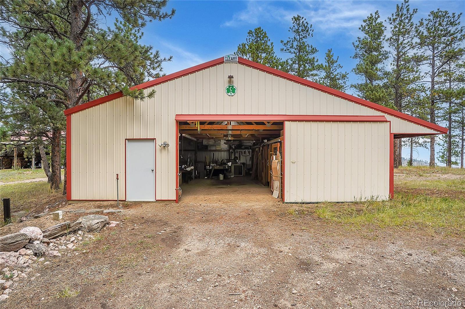 440 La Hermosa Drive, Bellvue, CO 80512, 5 Bedrooms Bedrooms, ,3 BathroomsBathrooms,Residential,For Sale,La Hermosa,REC8448649