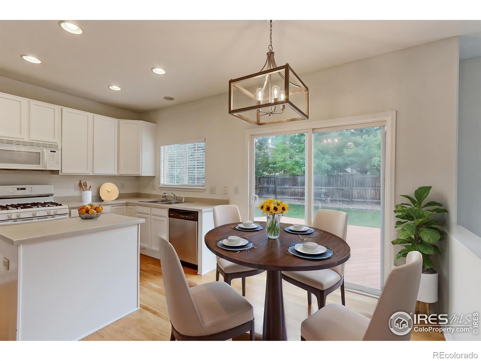 934 Windom Peak Drive, Superior, CO 80027, 3 Bedrooms Bedrooms, ,3 BathroomsBathrooms,Residential,For Sale,Windom Peak,RECIR1018375