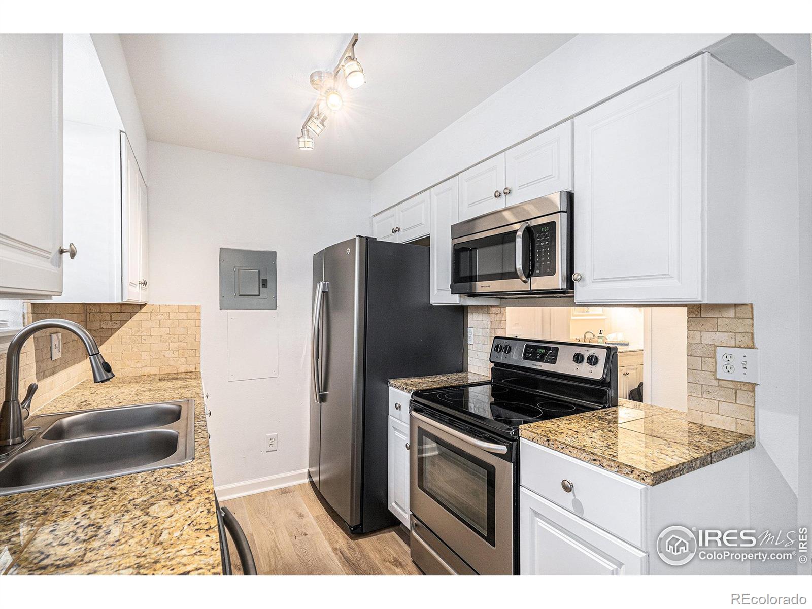 14760 Kentucky Drive #312, Aurora, CO 80012, 1 Bedroom Bedrooms, ,1 BathroomBathrooms,Residential,For Sale,Kentucky,RECIR1018362