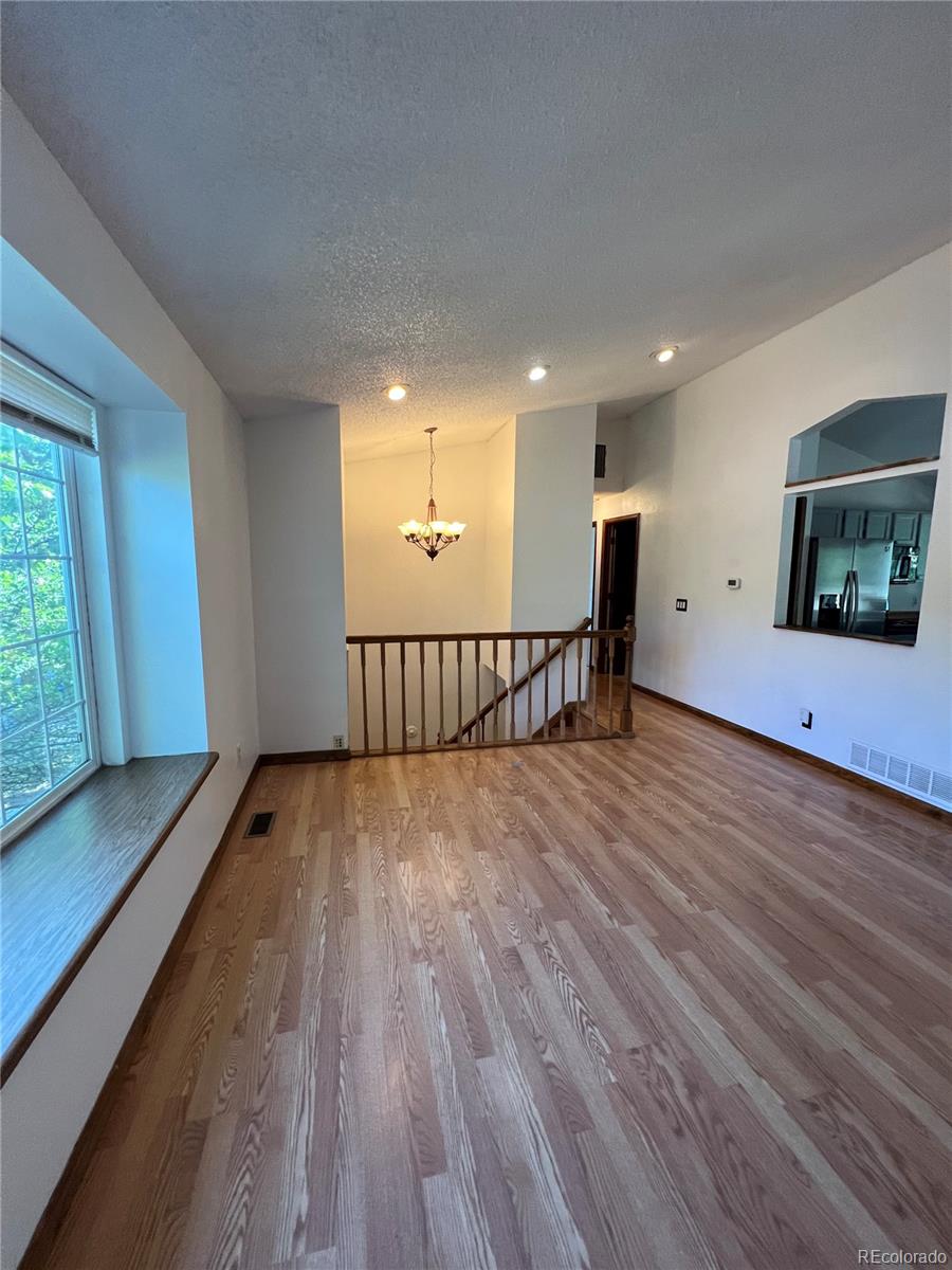 17214 Stanford Avenue, Aurora, CO 80015, 3 Bedrooms Bedrooms, ,2 BathroomsBathrooms,Residential,For Sale,Stanford,REC7129094