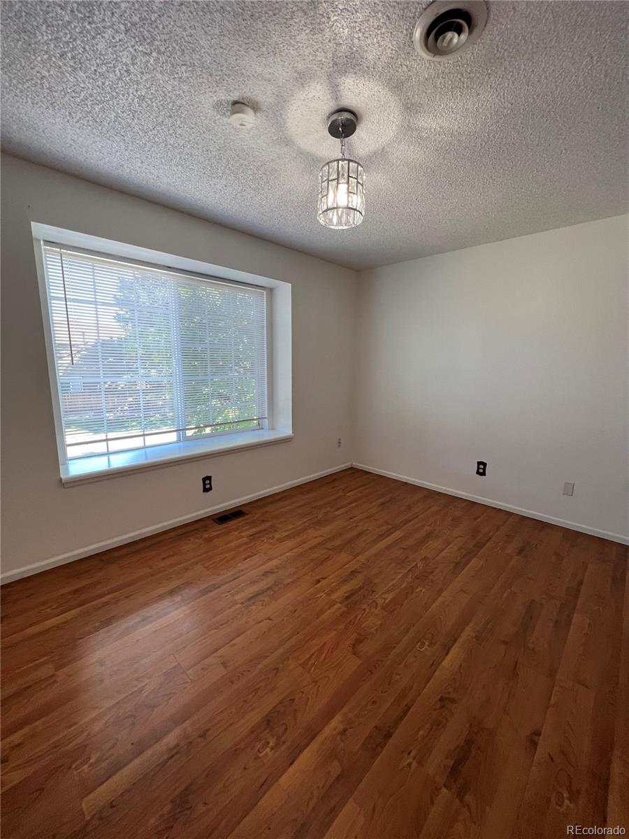 17214 Stanford Avenue, Aurora, CO 80015, 3 Bedrooms Bedrooms, ,2 BathroomsBathrooms,Residential,For Sale,Stanford,REC7129094
