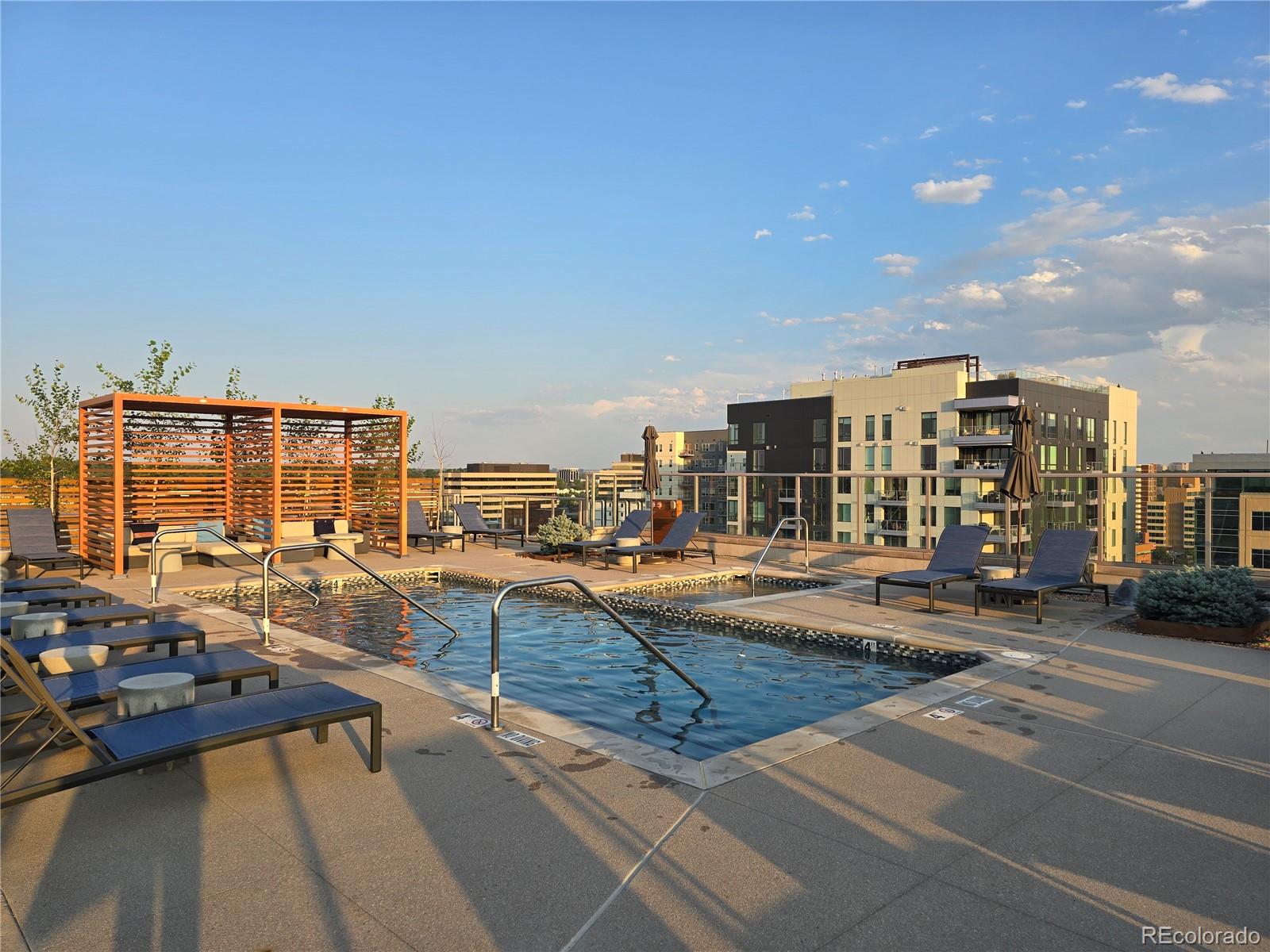 210 St Paul, Denver, CO 80206, 1 Bedroom Bedrooms, ,1 BathroomBathrooms,Rental,For Rent,St Paul,REC2519103
