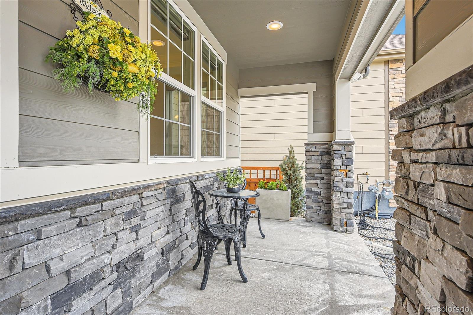 6458 Lei lani Drive, Castle Rock, CO 80108, 6 Bedrooms Bedrooms, ,5 BathroomsBathrooms,Residential,For Sale,Lei lani,REC8927331