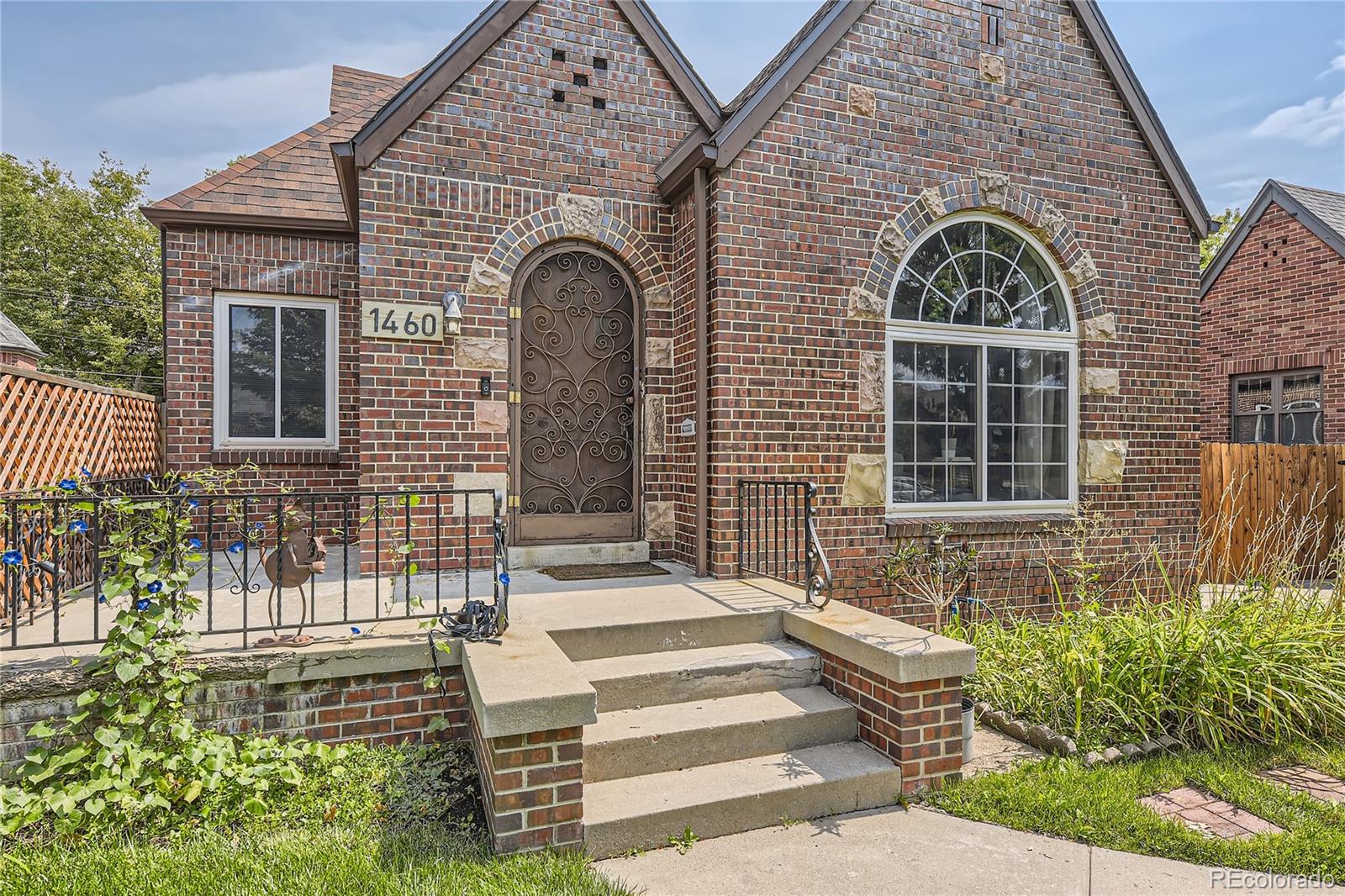 Restricted Address, 5 Bedrooms Bedrooms, ,2 BathroomsBathrooms,Residential,For Sale,Tennyson,REC6865300