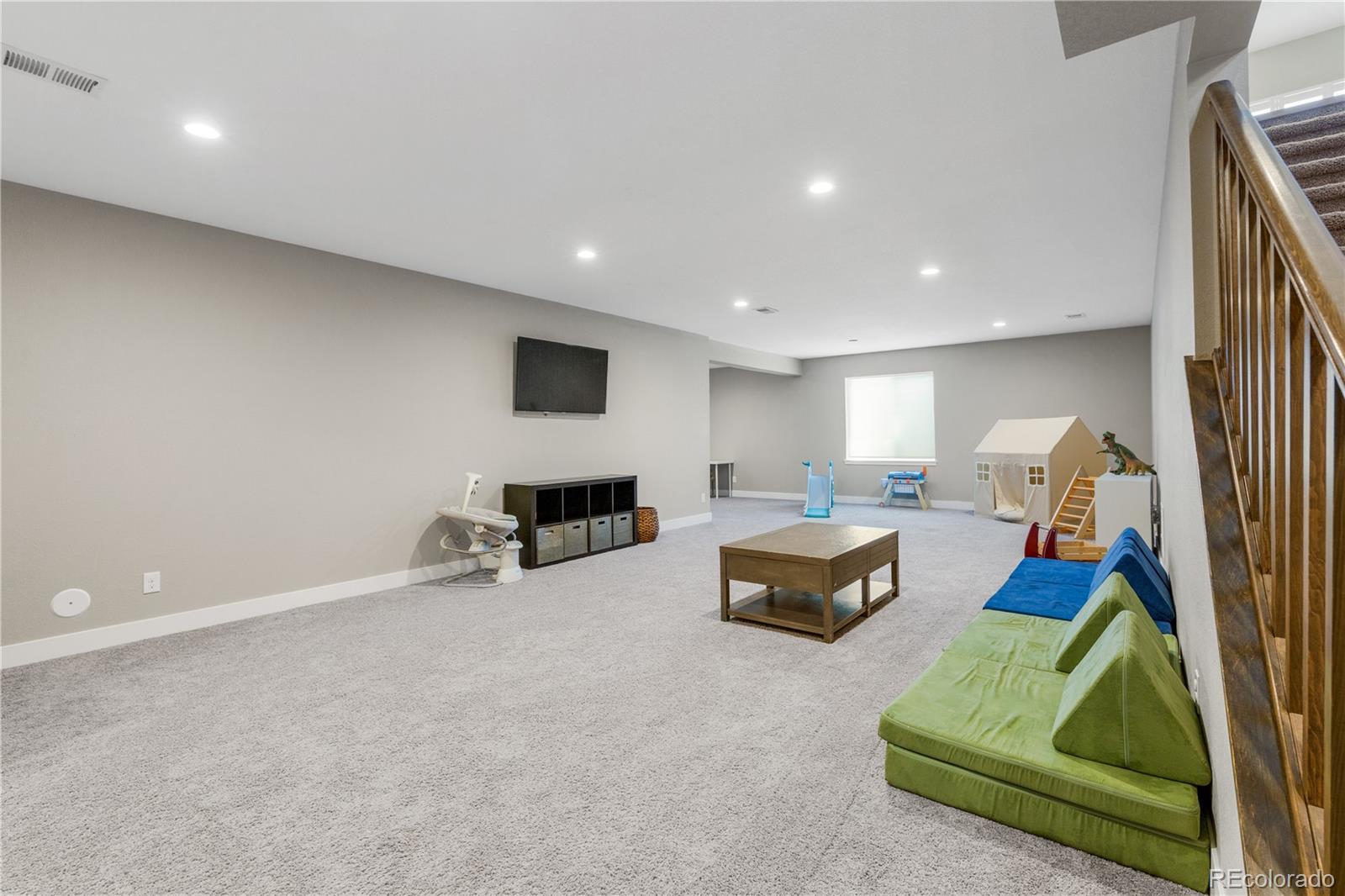 4607 Lakeside Drive, Firestone, CO 80504, 4 Bedrooms Bedrooms, ,4 BathroomsBathrooms,Residential,For Sale,Lakeside,REC7091444