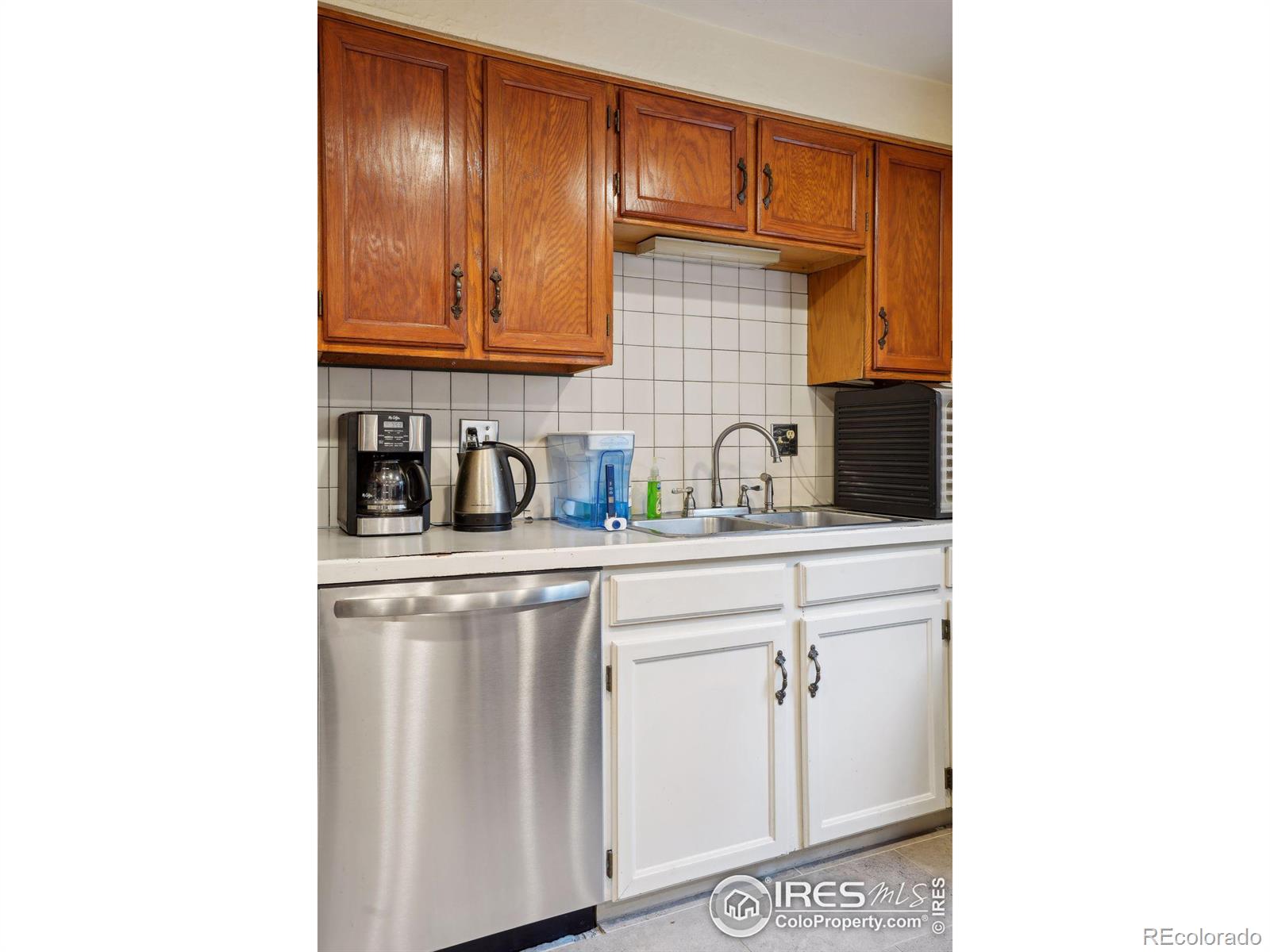 2120 Gay Street, Longmont, CO 80501, 4 Bedrooms Bedrooms, ,3 BathroomsBathrooms,Residential,For Sale,Gay,RECIR1018433