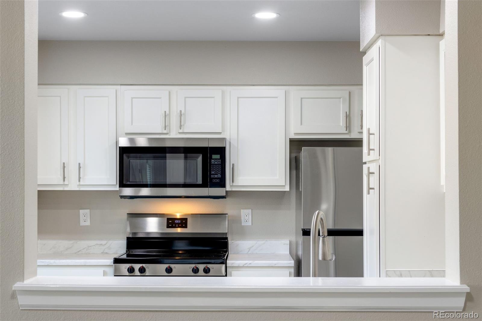 7370 Florida Avenue #1055, Denver, CO 80231, 3 Bedrooms Bedrooms, ,3 BathroomsBathrooms,Residential,For Sale,Landmark Townhomes,Florida,REC4169271