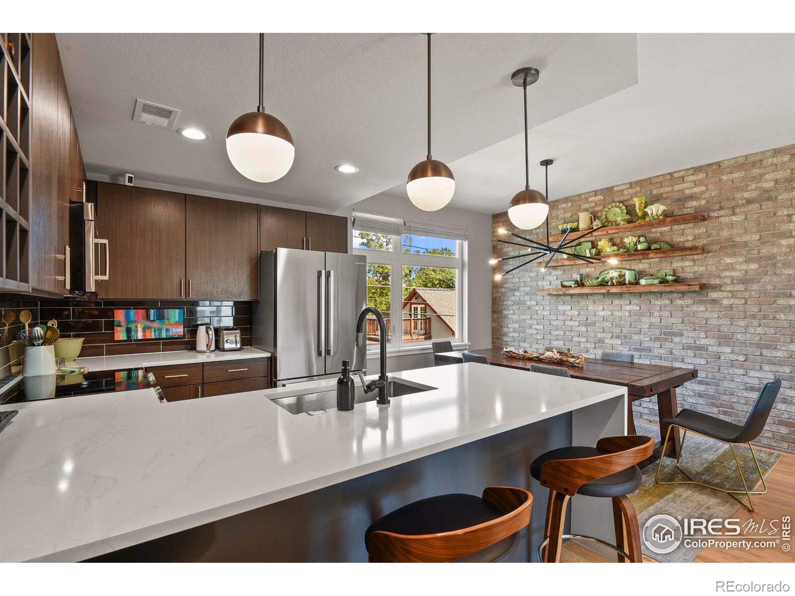 327 Simpson Street, Lafayette, CO 80026, 3 Bedrooms Bedrooms, ,4 BathroomsBathrooms,Residential,For Sale,Simpson,RECIR1018514